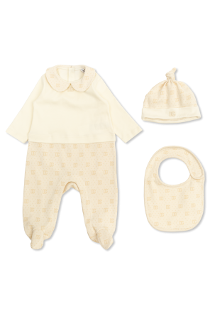 Set: baby sleepsuit, hat, bib